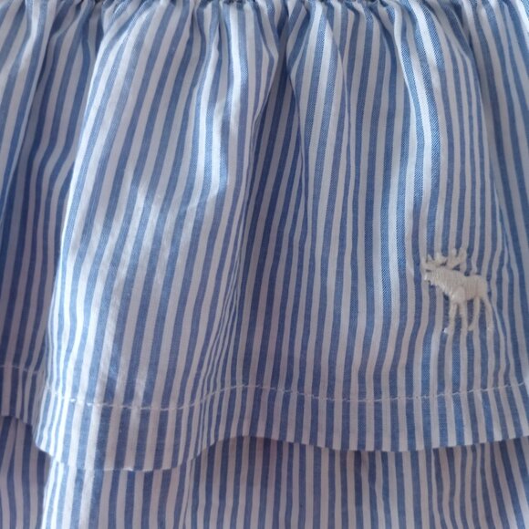 NWT Abercombie Girls' Striped Smocked Ruffle Babydoll Top Blue White Size XL - Picture 6 of 7